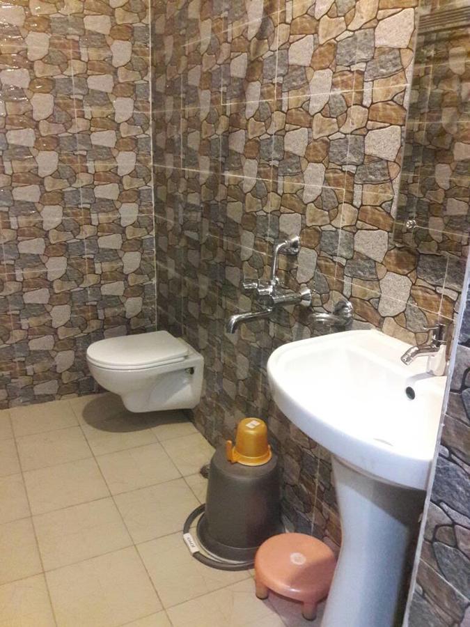 Hotel Crystal International Dhanbad Bagian luar foto